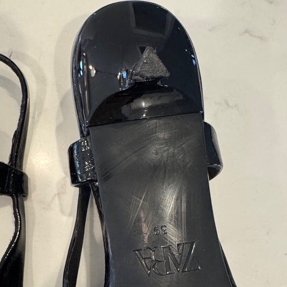 Zara Glossy Black Pointed Slingback Kitten Heels worn ONCE! Size 39 Euro - Picture 5 of 9